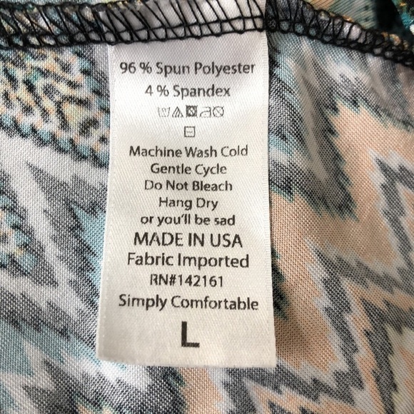 Lularoe Azure Skirt - Size Large - Like New - Picture 4 of 6